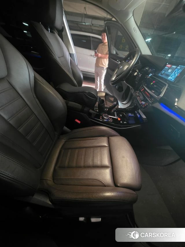 BMW X3 (G01) 2018 Серебристо-серый из Кореи, фото 4