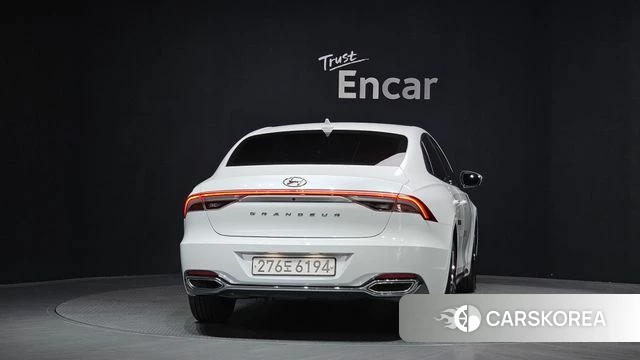 Hyundai The New Grandeur IG id 4310366 из Кореи 26