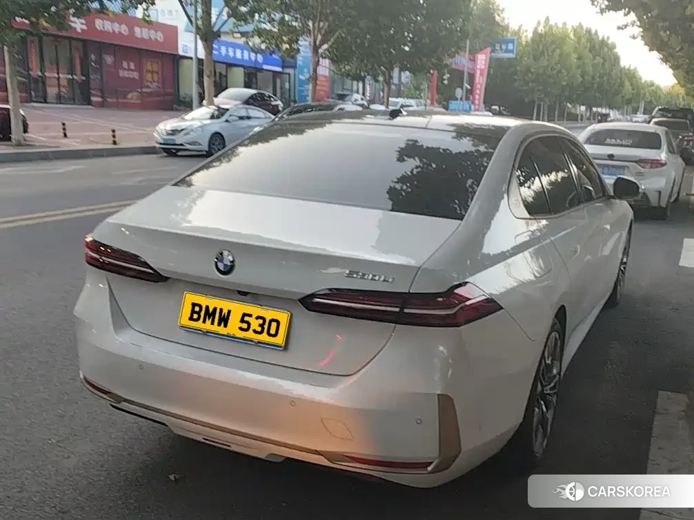 BMW 5 series 2024 Белый из Китая, фото 4