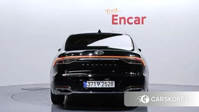 Hyundai The New Grandeur IG id 3671243 из Кореи 14