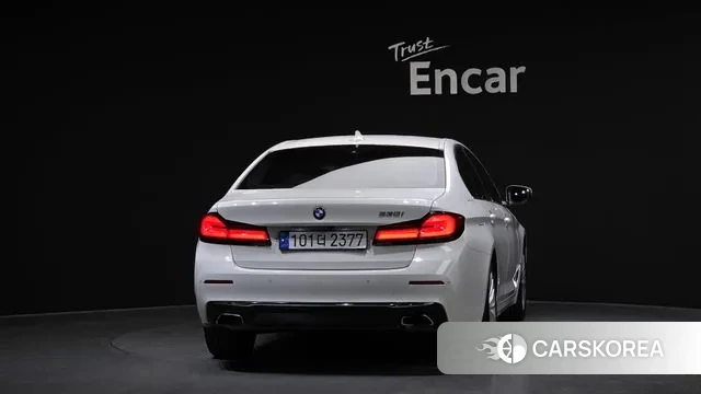 BMW 5 Series (G30) id 3611954 из Кореи 14