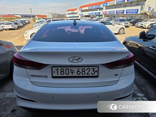 Hyundai Avante AD id 3919884 из Кореи 14