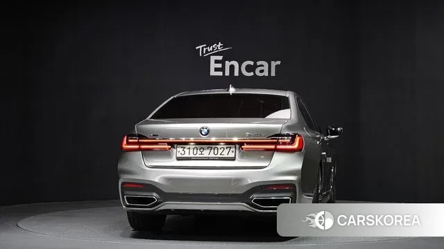 BMW 7 Series (G11) id 3139474 из Кореи 14