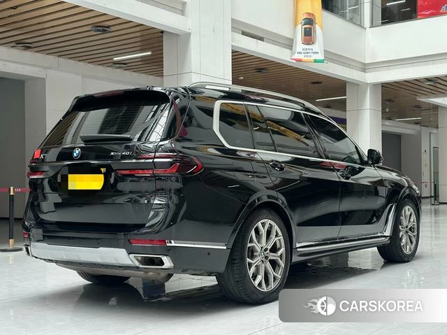 BMW X7 2023 Черный из Китая, фото 5