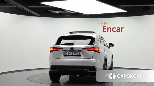 Lexus NX300h id 4568342 из Кореи 14