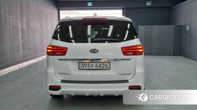 Kia The New Carnival id 3936383 из Кореи 12