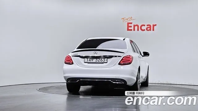Mercedes-Benz C-Class W205 id 2887150 из Кореи 14