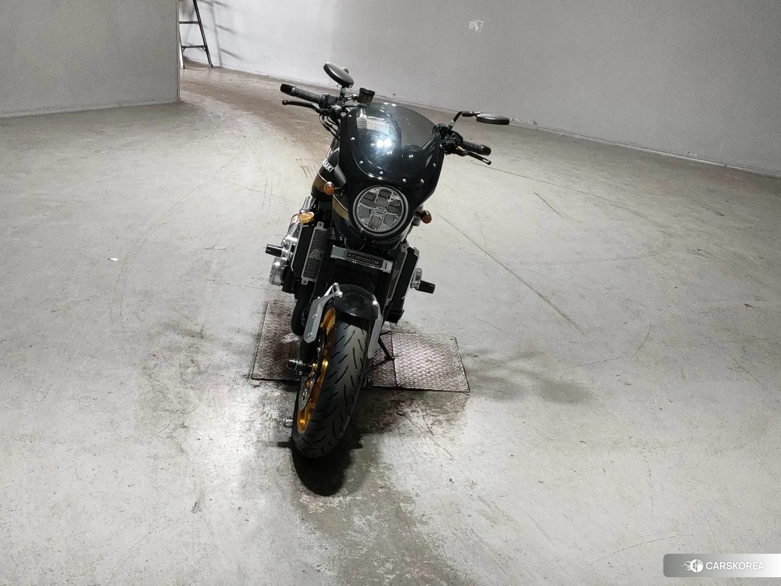 Проданный Kawasaki Z900RS 2023 из Японии, фото 2