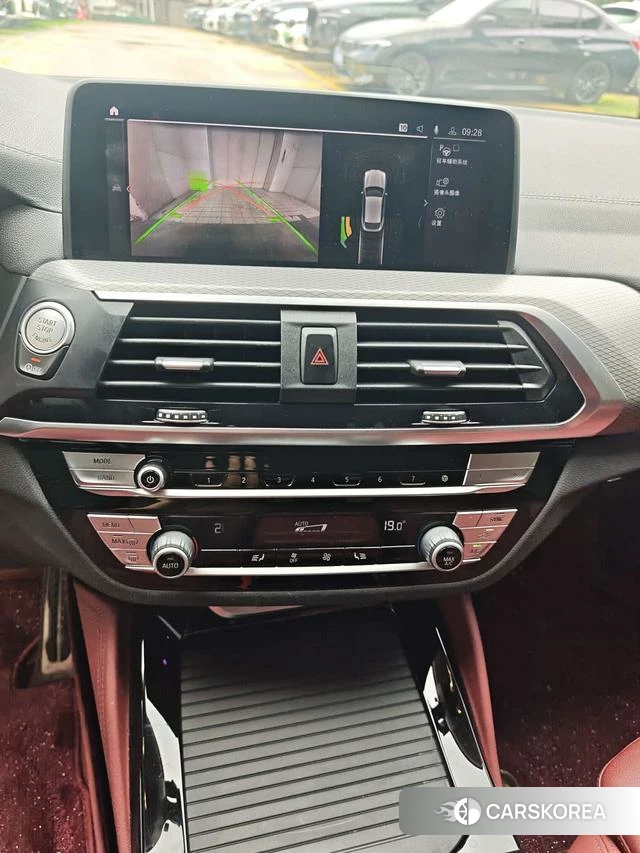 BMW X4 id 4299613 из Китая 17