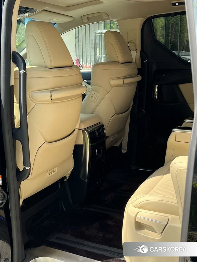Toyota Elfa id 4263373 из Китая 7