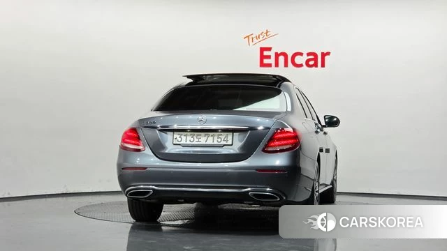 Mercedes-Benz E-Class W213 id 4677286 из Кореи 28