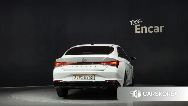 Hyundai Avante (CN7) id 3389569 из Кореи 14