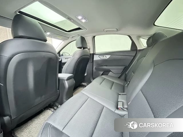 Kia K3 id 4258301 из Китая 14