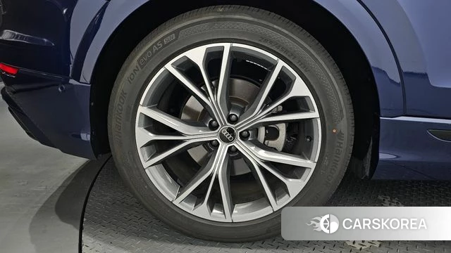 Audi Q8 (4M) id 4369785 из Кореи 33