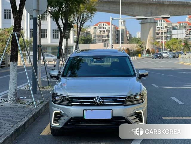Volkswagen Tiguan L PHEV 2021 Шампань из Китая, фото 4