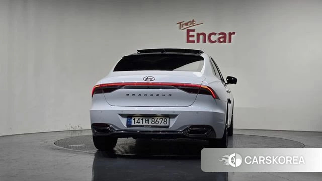 Hyundai The New Grandeur IG id 4382399 из Кореи 29