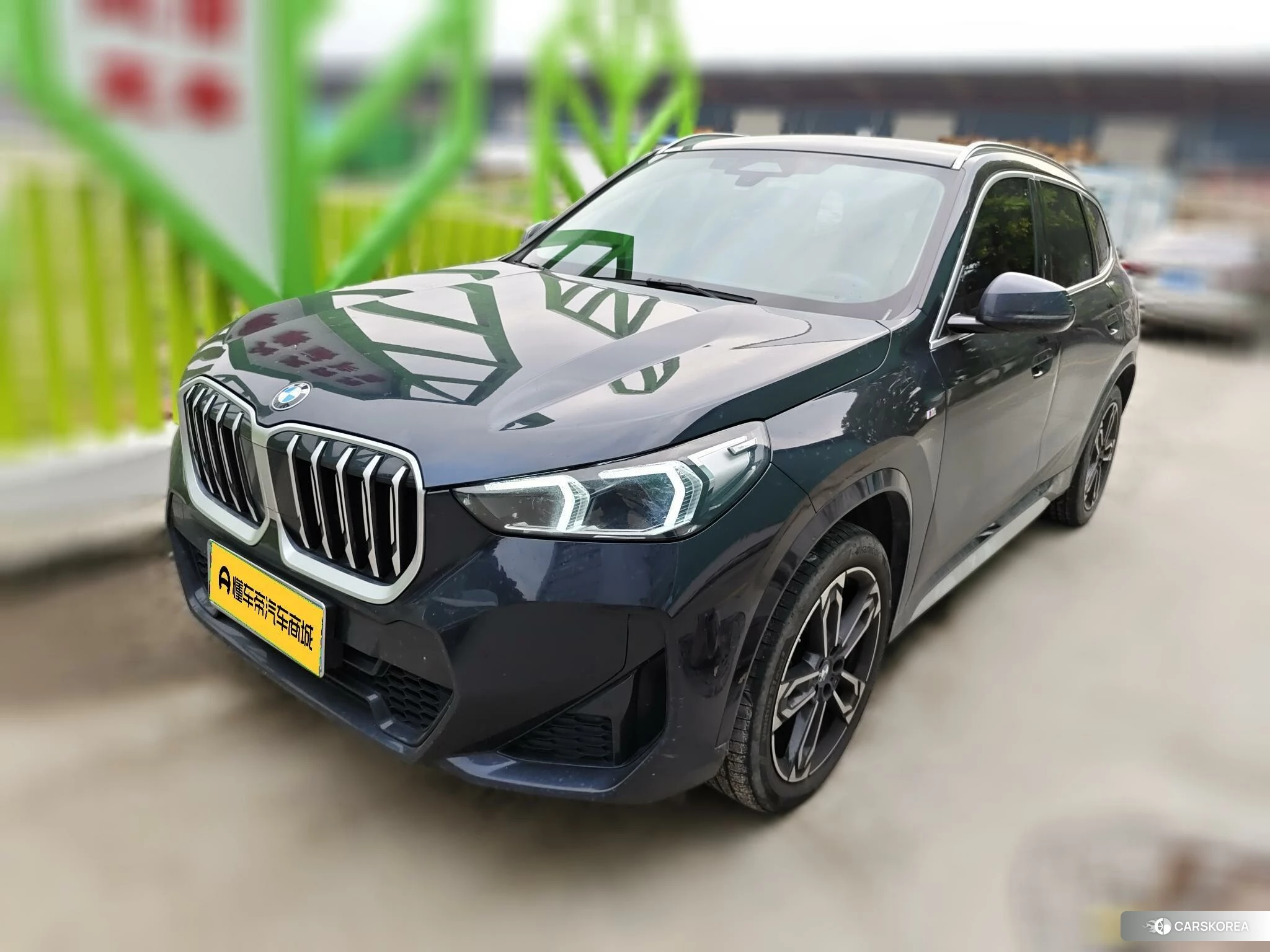 BMW X1 2023 Черный из Китая, фото 4
