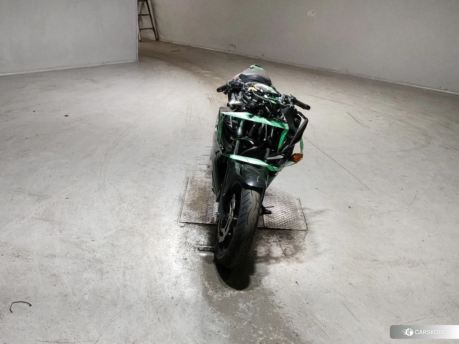 Проданный Honda CBR400R id 3970475 из Японии