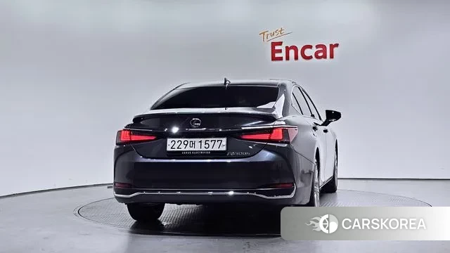 Lexus ES300h 7th generation id 3087794 из Кореи 14