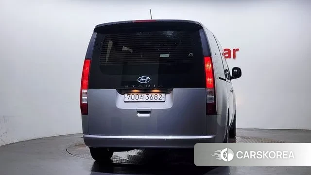 Hyundai Staria id 3023050 из Кореи 14