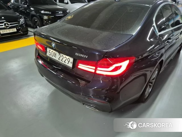 BMW 5 Series (G30) 2018 Черный из Кореи, фото 4