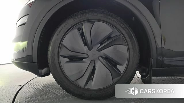 Tesla Model Y id 4748864 из Кореи 28