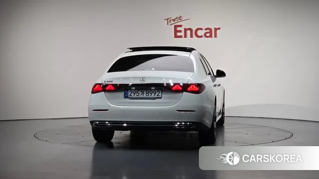 Mercedes-Benz E-Class W214 id 3353358 из Кореи 14