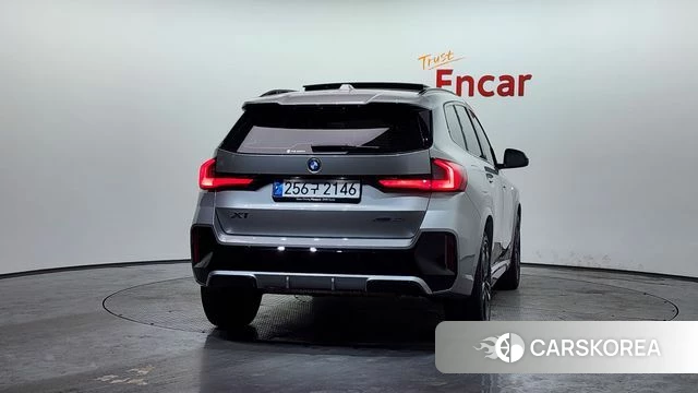 BMW X1 (U11) id 4177571 из Кореи 14