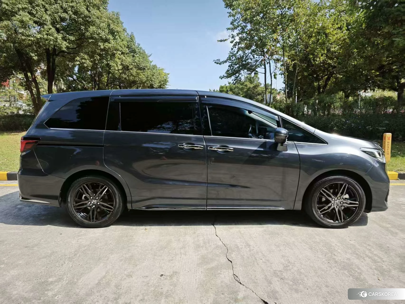 Honda Odyssey id 4510992 из Китая 8