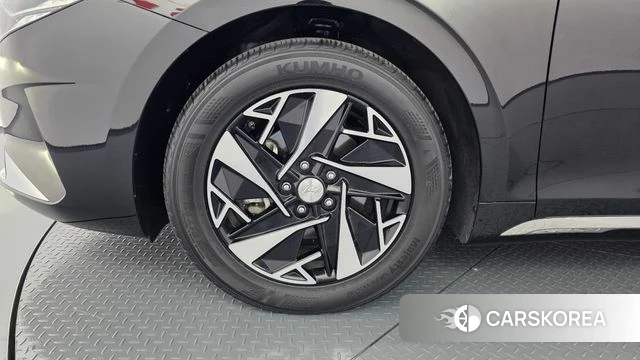 Hyundai The New Grandeur IG Hybrid id 4303120 из Кореи 28