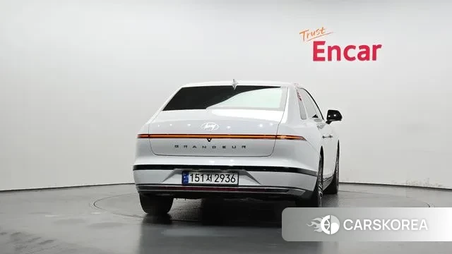 Hyundai Grandeur Hybrid (GN7) id 3327915 из Кореи 14