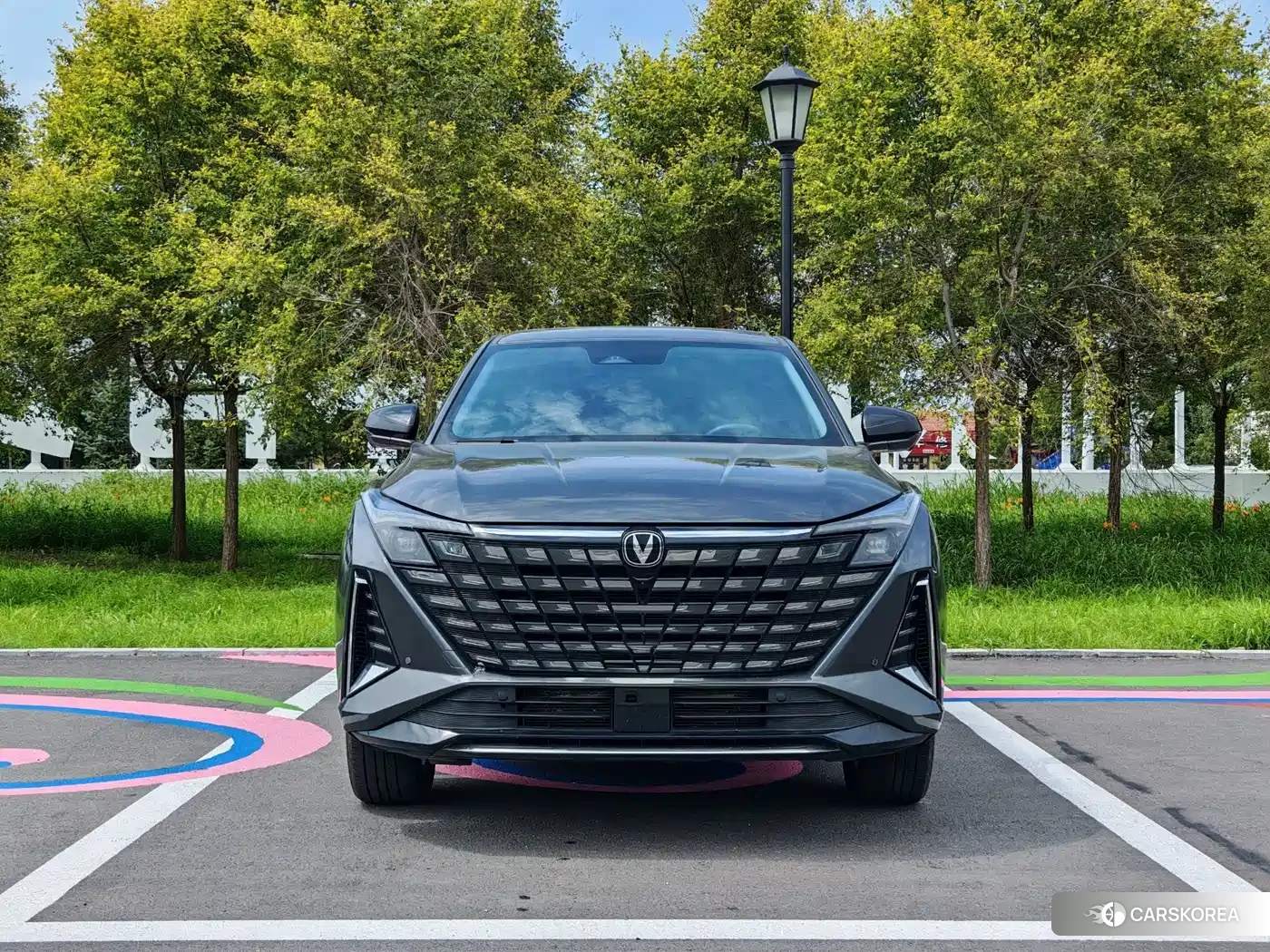 Chang'an UNI-Z New Energy 2024 Silver/gray из Китая, фото 6