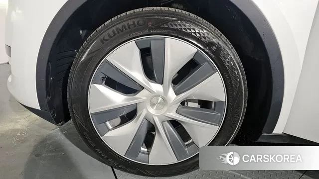 Tesla Model Y id 3528682 из Кореи 14