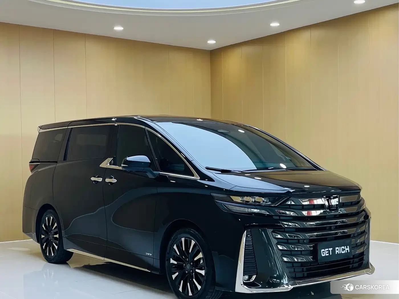 Toyota Vellfire id 4600735 из Китая 14