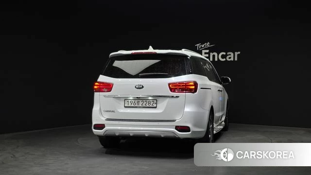 Kia The New Carnival id 4305089 из Кореи 14