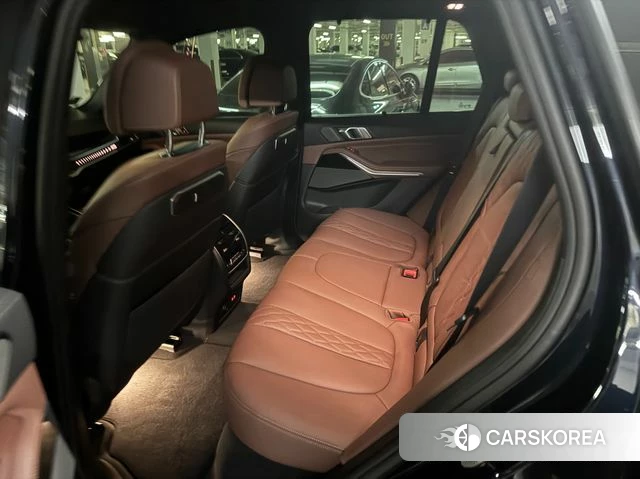 BMW X5 (G05) 2025 Черный из Кореи, фото 4