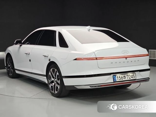 Hyundai Grandeur (GN7) id 4630996 из Кореи 14
