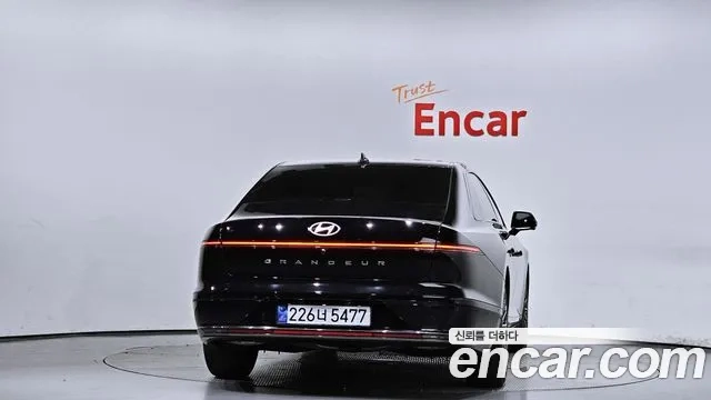 Hyundai Grandeur Hybrid (GN7) id 2920155 из Кореи 14