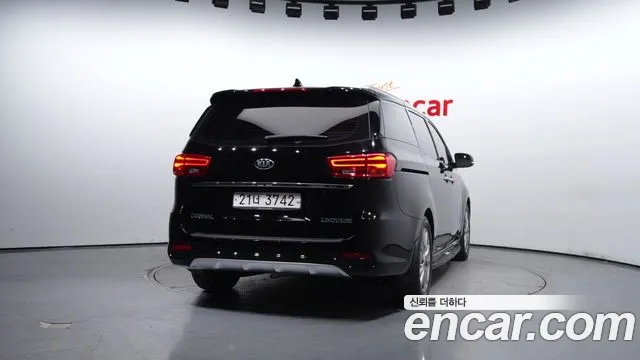 Kia The New Carnival id 2474040 из Кореи 14