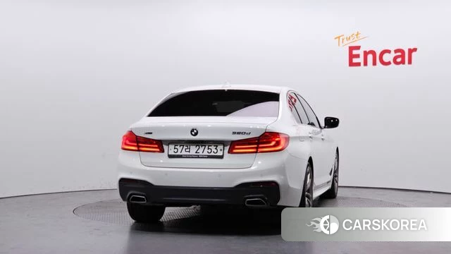 BMW 5 Series (G30) id 3955520 из Кореи 14