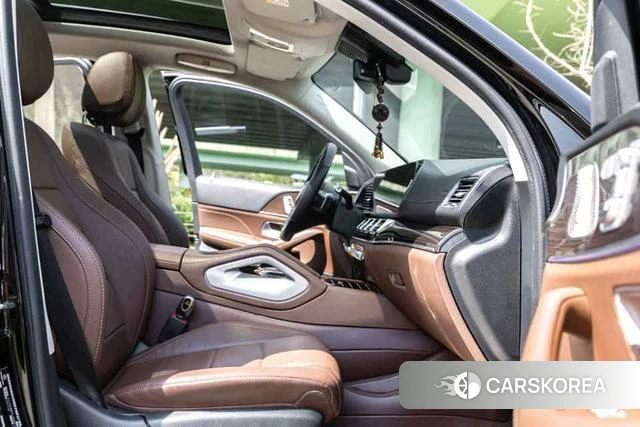 Mercedes-Benz GLE (import) 2024 Черный из Китая, фото 4