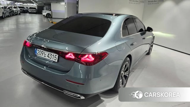 Mercedes-Benz E-Class W214 id 4474289 из Кореи 14