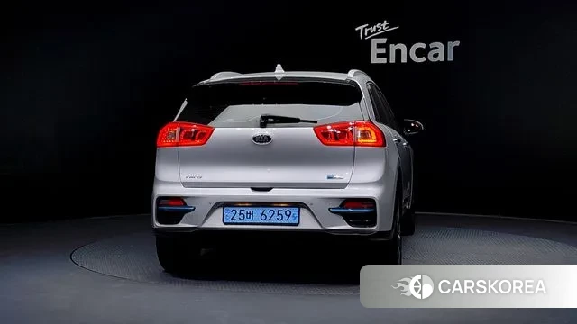 Kia Niro EV id 3509017 из Кореи 14