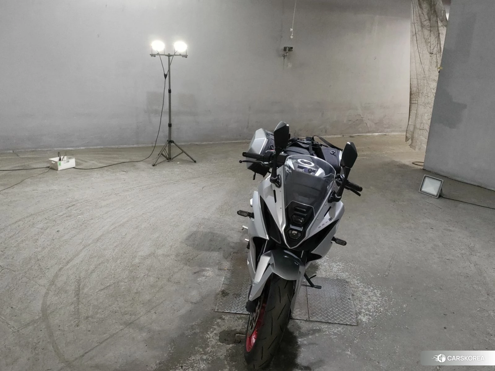 Проданный Suzuki GSX-8R id 3947342 из Японии, фото 4