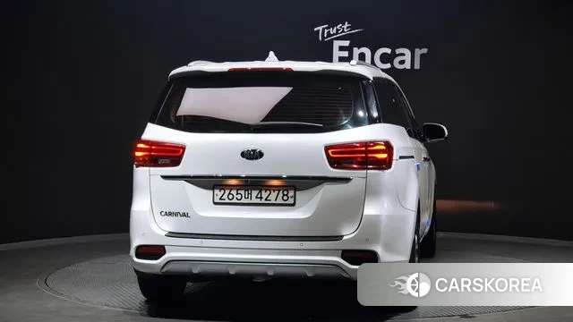 Kia The New Carnival id 3060140 из Кореи 14