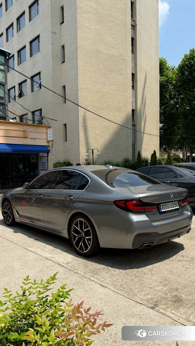 BMW 5 Series (G30) id 4469504 из Кореи 13