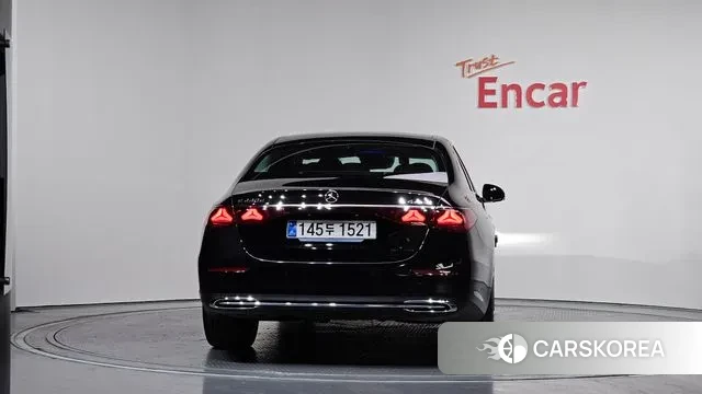 Mercedes-Benz E-Class W214 id 3565392 из Кореи 14