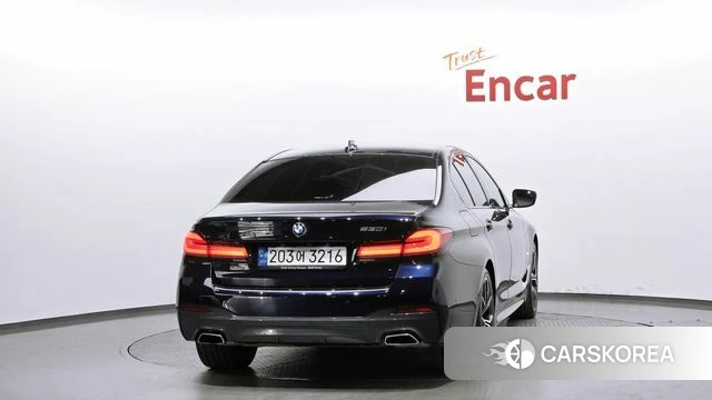 BMW 5 Series (G30) id 4202199 из Кореи 14