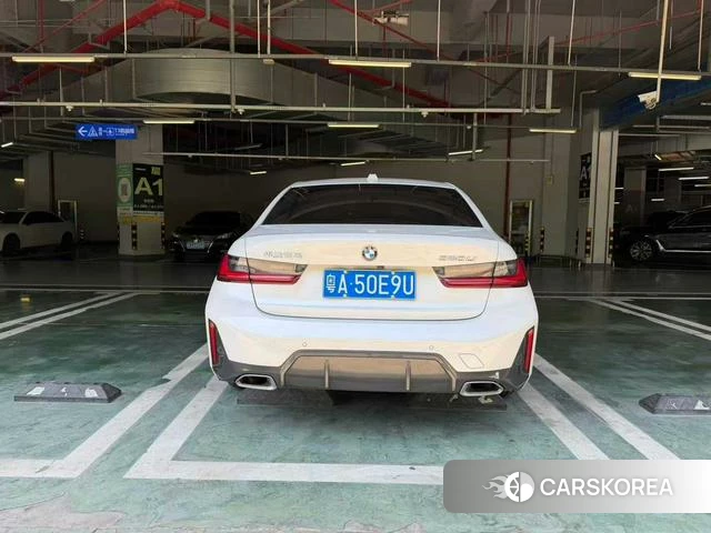 BMW 3 series 2023 Белый из Китая, фото 4