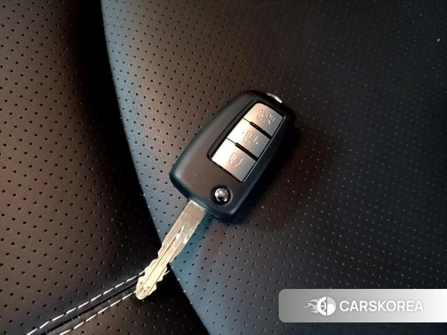 Nissan Xuan Yi id 4273361 из Китая 14